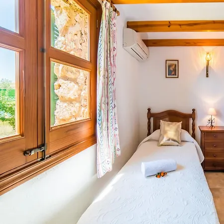 Nyaraló In Pollensa For 6 Guests