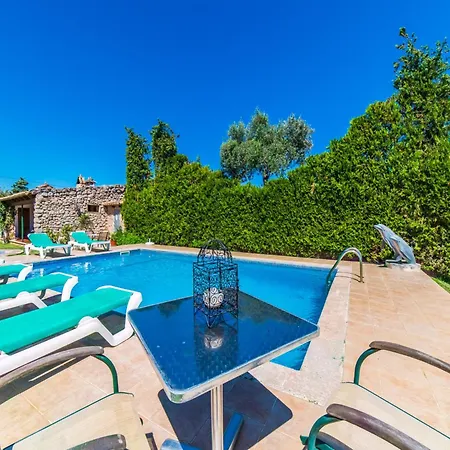 Nyaraló In Pollensa For 6 Guests *